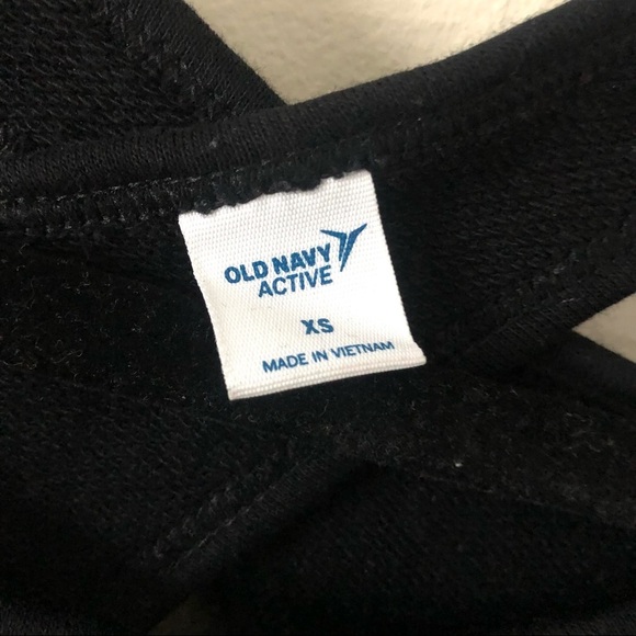 ❤️ 4/$25 Old Navy Active Black Cris Cross Cotton Blend Athletic Top XS - Picture 4 of 5